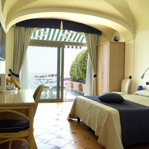 Room with private terrace and sea view in Amalfi