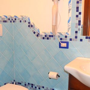 country house amalfi coast bathroom